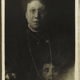Illustration for article titled The Goofiest Old Timey Spirit Portraits Ever Photographed